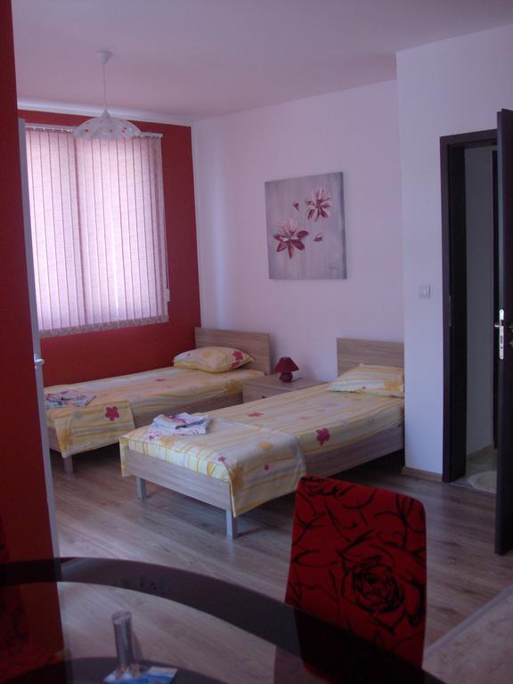 Guest House Nedelchevi プリモルスコ 部屋 写真